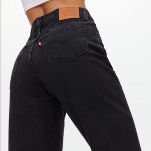 Levi’s Aritzia High Loose